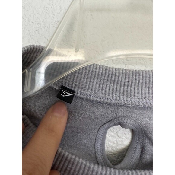 Gymshark Cropped Camo Seamless Long Sleeve Crop Top Gray Cutout Keyhole Medium - Picture 5 of 9